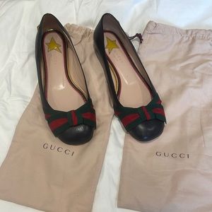 Gucci Red Black Bow Gold Star Ballerina Flats